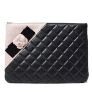 Chanel camellia clutch bag lambskin black pink